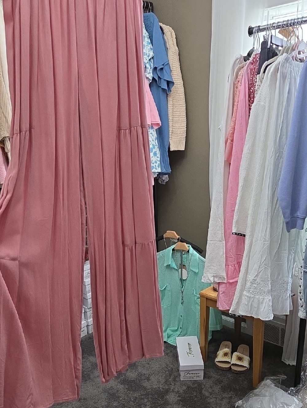 Women's Wide-Leg Pants in Dusty Rose